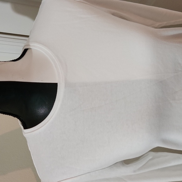 Croft&Barrow White Long Sleeve Classic Tee - Picture 2 of 5